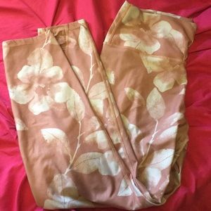 Pink floral Aerie leggings
